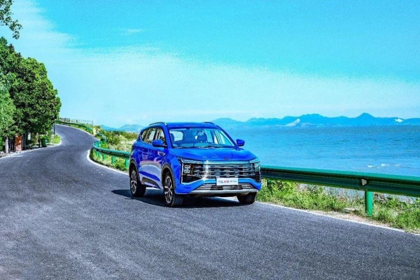 被思皓X8 PLUS暖到了！这才是精准击中用户痛点的家用SUV