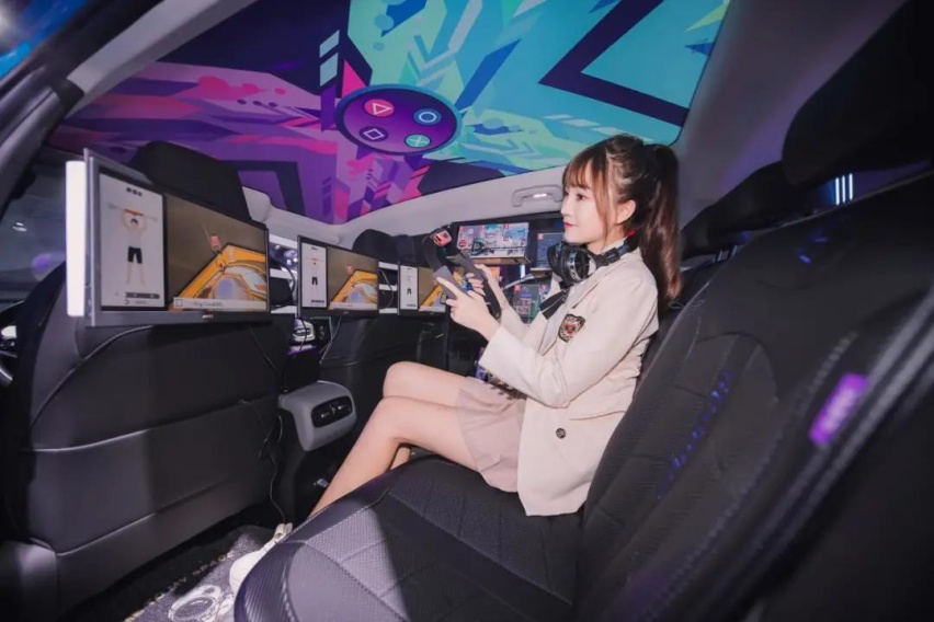 充电5分钟，高速行驶2小时？试驾广汽AION V Plus