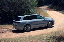 带娃实测昊铂HL vs 问界M8：320km后，我选了更懂家庭的它