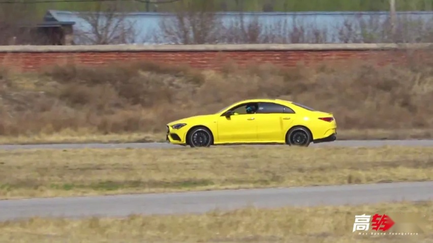 进口奔驰AMG CLA 35，被国产车吊打？