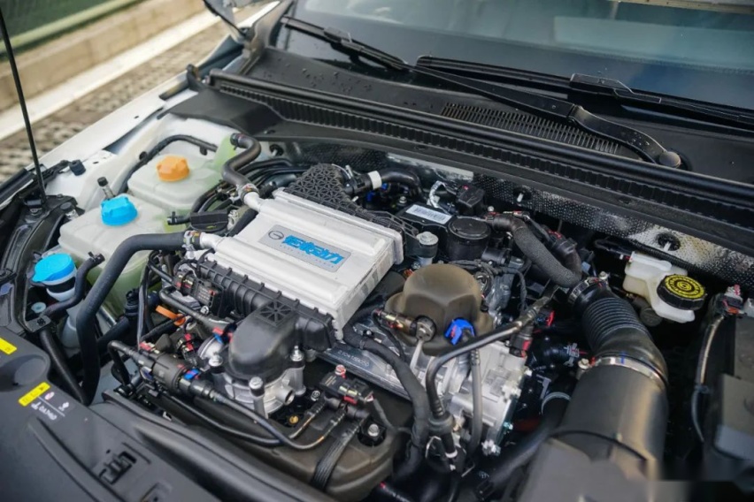 传祺影豹将参加2022赛季CTCC，并推出赛车同款R-style套件