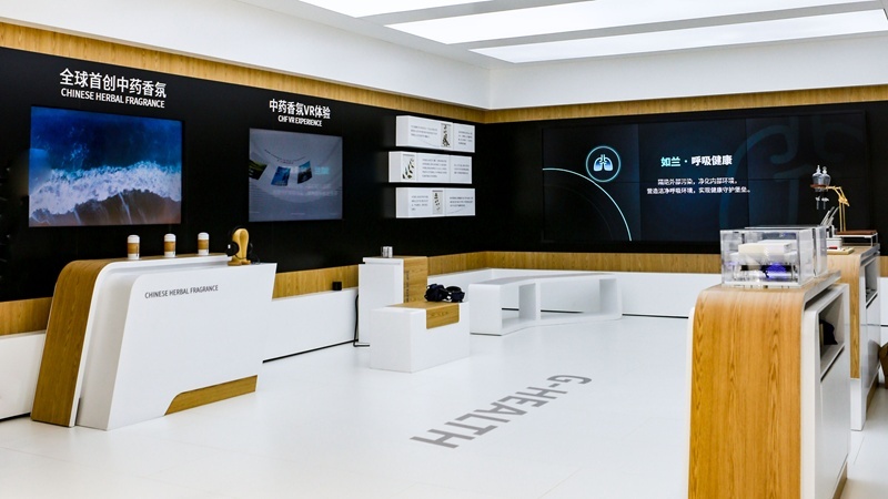 广汽新能源打造北京车展科技秀，全球首发两挡双电机