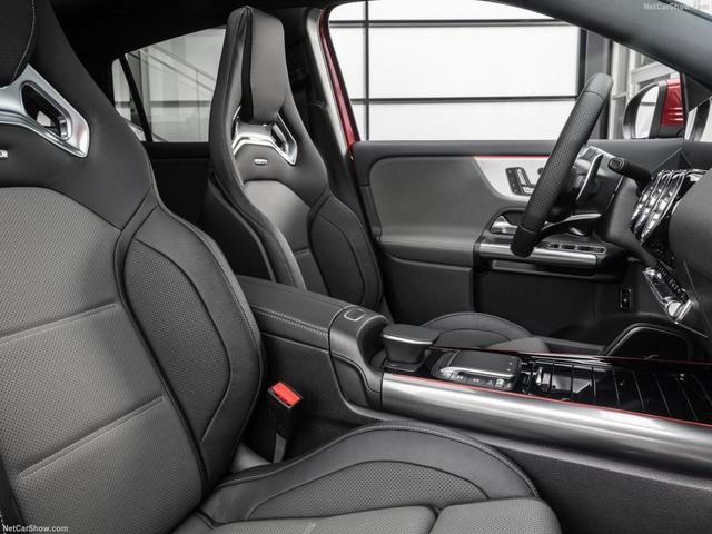 全新奔驰AMG GLA 35发布 外观更运动 大家期待它能国产吗？