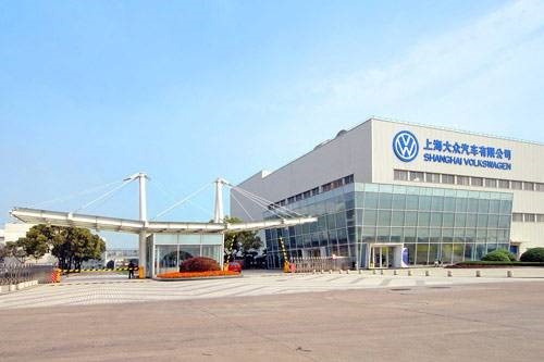 “奢华宽体轿跑” 大众的颜值担当为什么卖不动了？