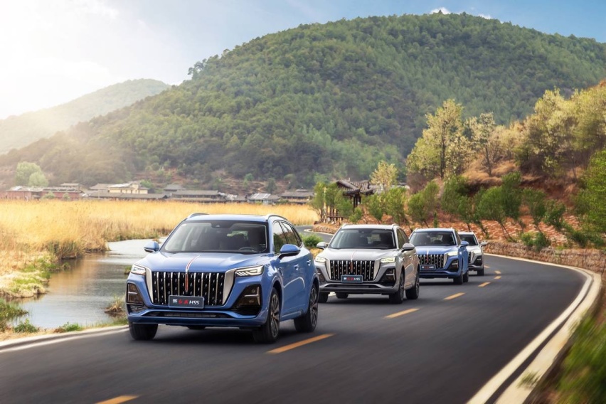 B级豪华SUV 售价18.38万元起 新红旗HS5长春马拉松上市