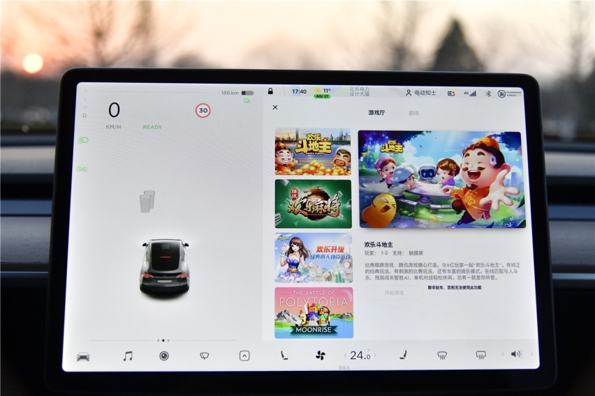 试驾国产特斯拉Model Y 向实用性倾斜 价格是真香
