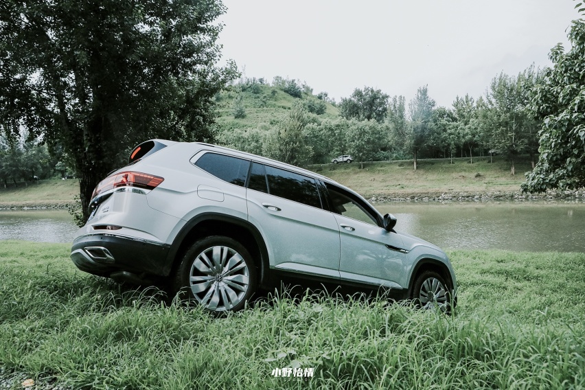 舒适不是唯一标签，整车升级的全新途昂，7座大空间更具探索勇气