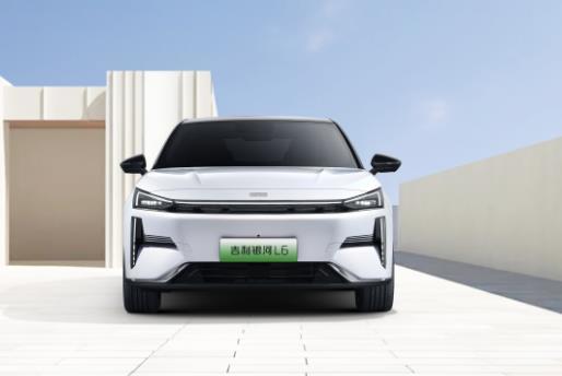 吉利银河L6：对标秦PLUS DM-i，拥有48km、105km续航