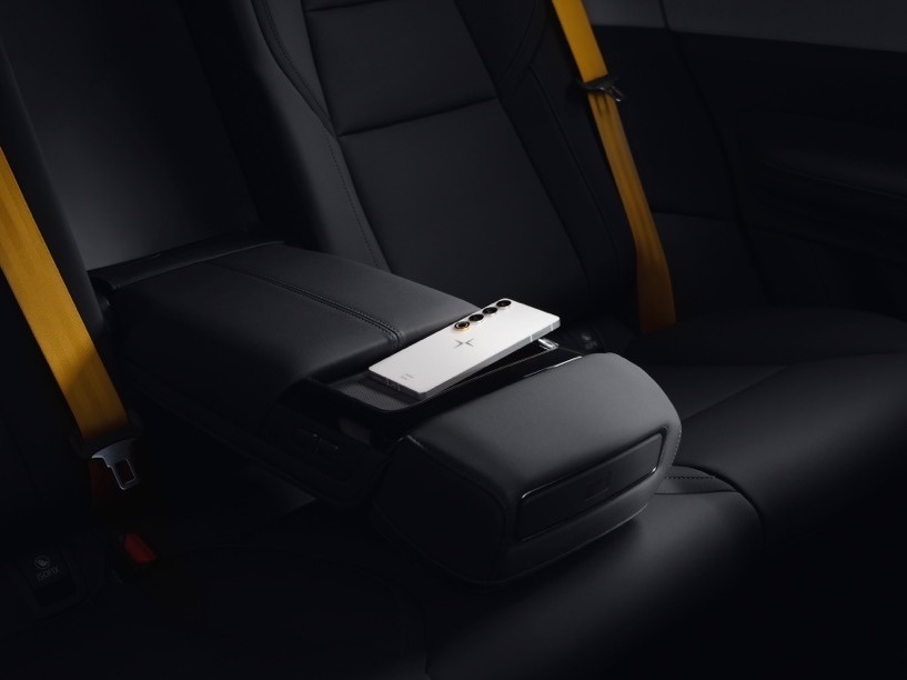 双星璀璨  Polestar极星加入车手互联生态圈
