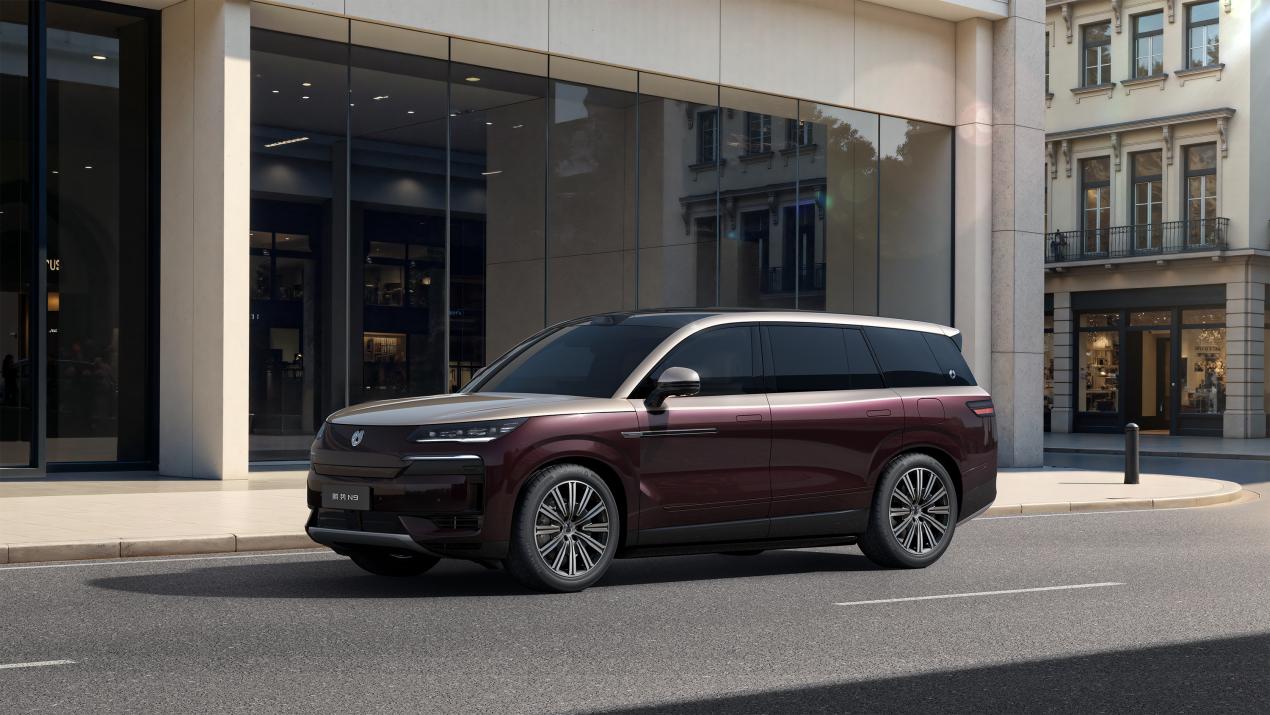 科技豪華定義SUV新標桿!2026款騰勢N9正式上市,38.98萬元起 科技豪華定義SUV新標桿!2026款騰勢N9正式上市,38.98萬元起