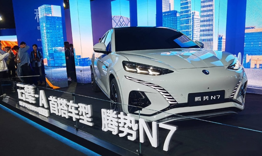 堪称“中国魔毯”,比亚迪又一“黑科技”发布,家用车也将配备!