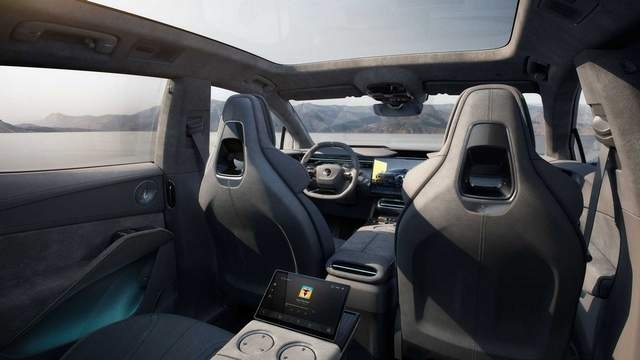 超跑级纯电SUV? 路特斯ELETRE正式上市，售82.8万元起