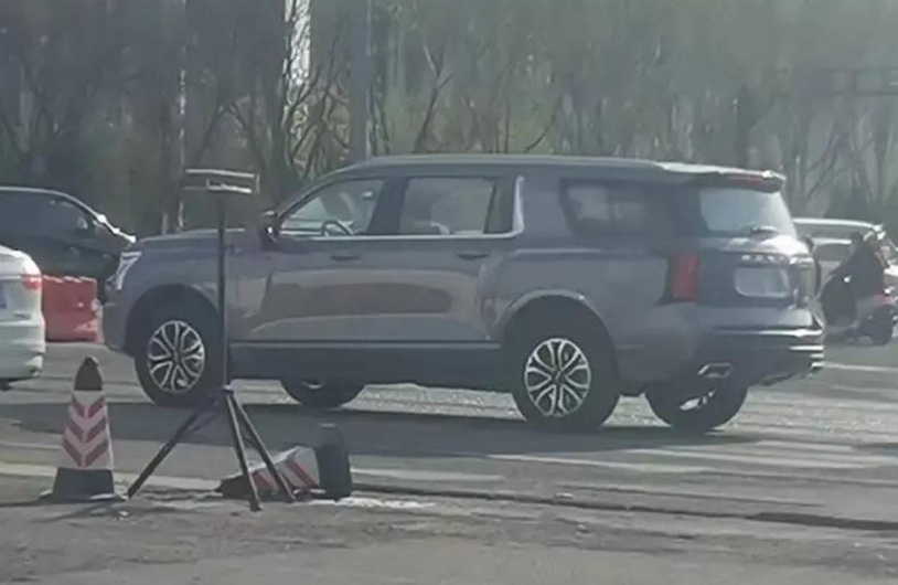 【e汽车】全新哈弗H5无伪实车谍照曝光