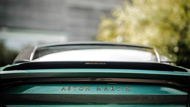 向冠军致敬，全球限量24台，725匹马力Aston Martin