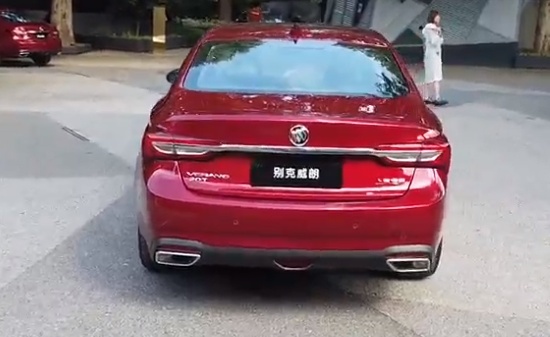 全新别克威朗实车现身！自动泊车+倒车雷达 换装1.0T/1.