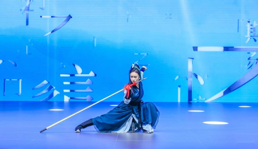 集性能与舒适于一体！全新一代凌云上市13.99万起