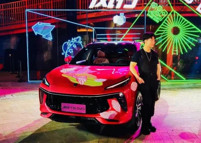 新知达人, 能跟CR-V拼颜值 风行T5 EVO上市 年轻人会买单吗？