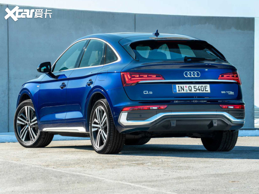 奥迪Q5 Sportback插电混动版官图发布，两种动力可选