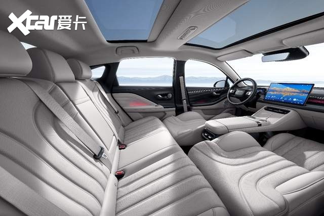 年轻人的第一辆智驾车 AION RT开启预售 预售价11.98-16.
