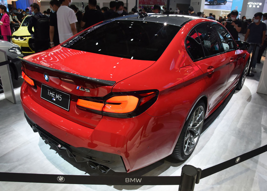 4.4T+8AT的宝马，售价143.89万，不好驾驭的M5