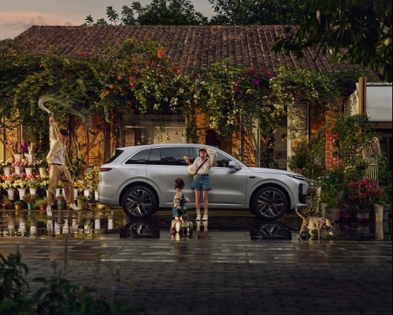 五座豪华SUV，全新理想L6正式发布，24.98万元起售