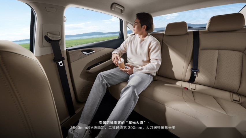 8.88万元起售的五菱星光 具备灭秦实力吗？