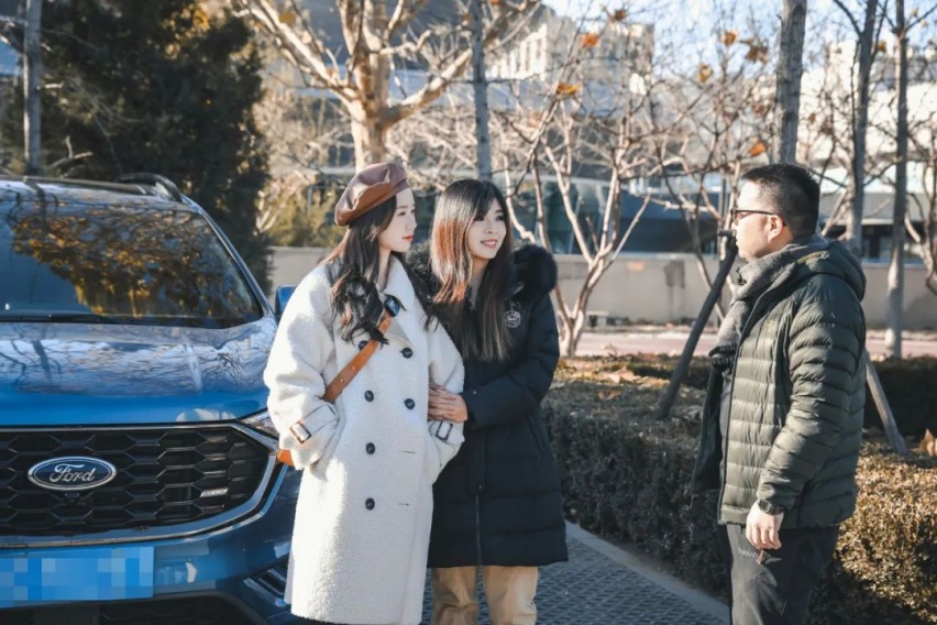 《上车吧！朋友》 路人眼中的锐界PLUS怎么样？