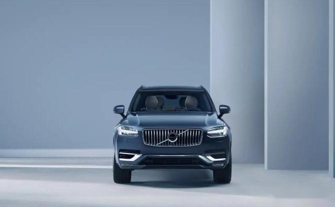 沃尔沃XC90.jpg