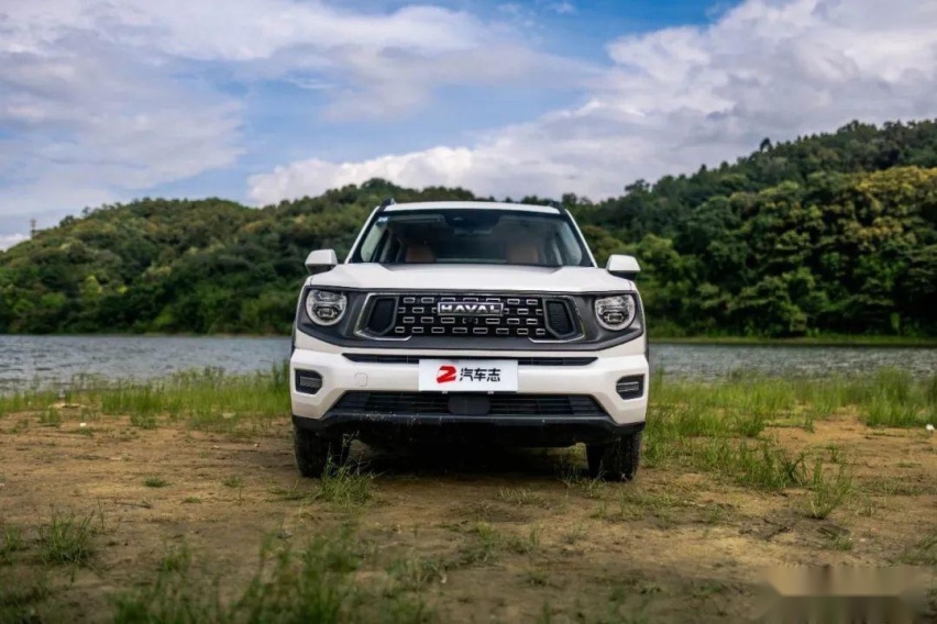 15万预算还想买后桥带锁的SUV？我提了这台同级唯一之选