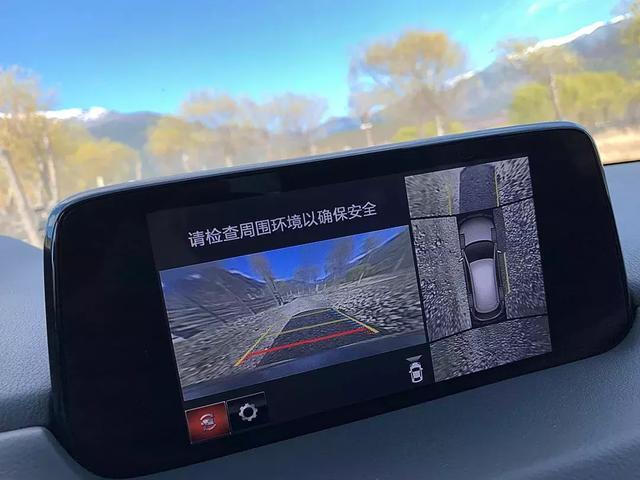 在蜿蜒曲折的318国道，我开着和途昂一般大的SUV，虐了霸道