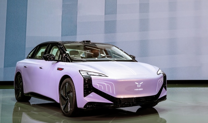 2023上海车展丨内塑民族底蕴，看红旗演绎东方豪车