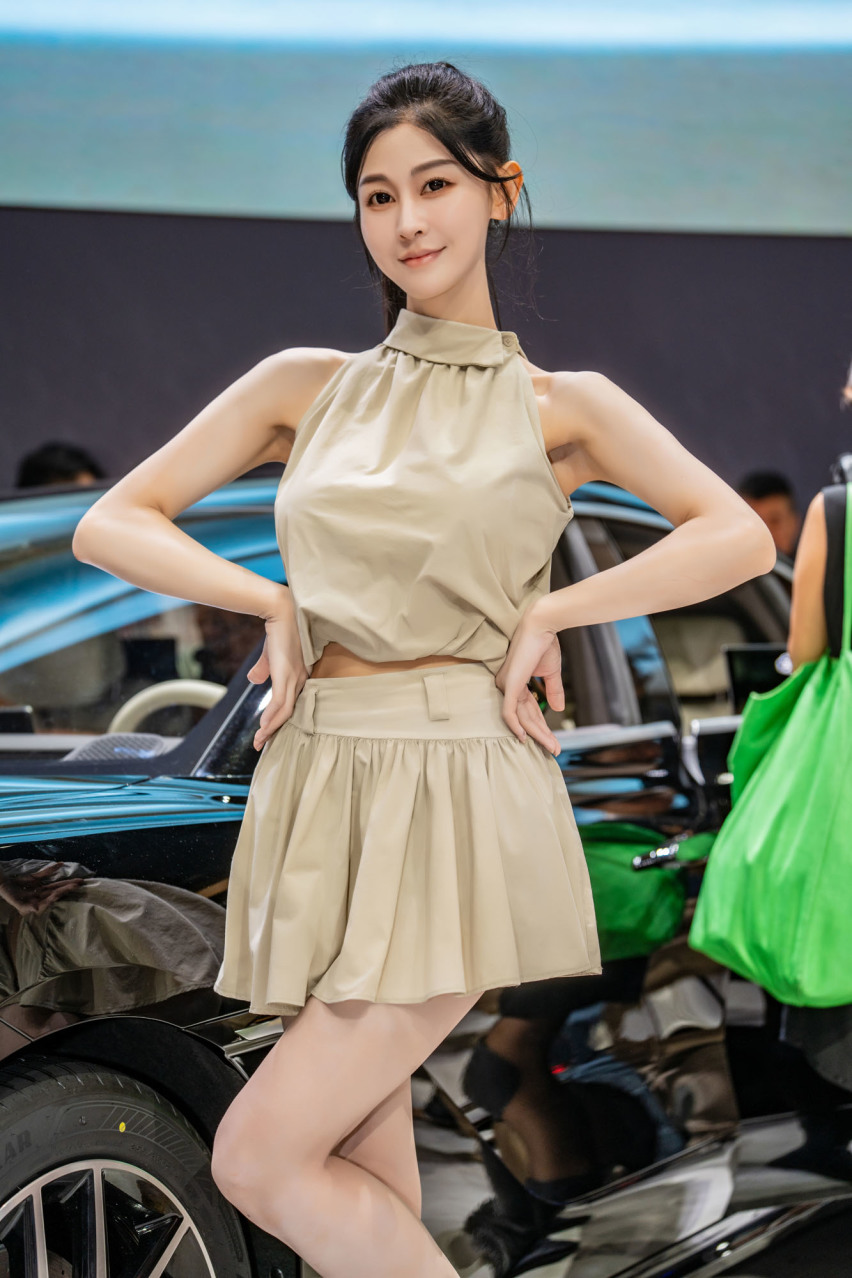 2024广州车展小姐姐大合集！是真男人就坚持到最后一张！