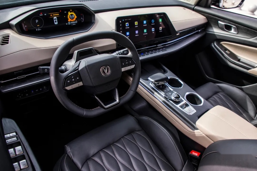 10w出头的“真香SUV”熟了，试驾第二代长安CS55PLUS