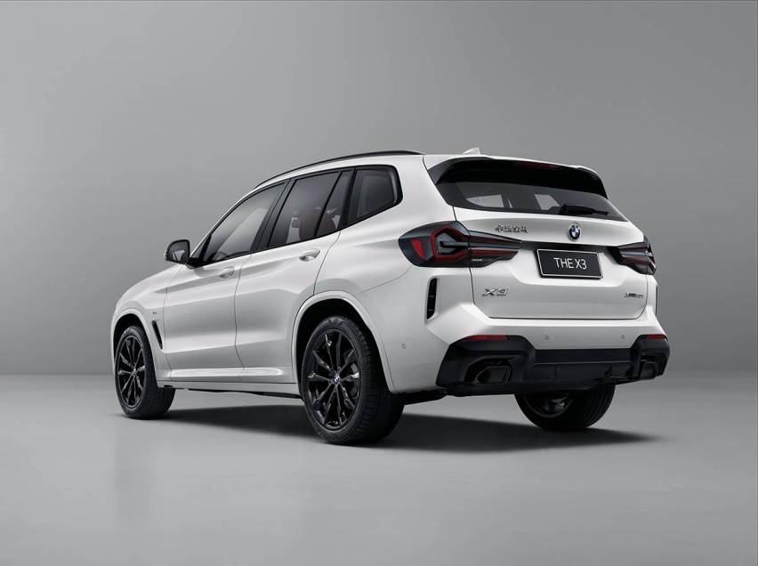 新版BMW X3拥有30种配置，全新车身颜色-神秘灰，预售价39.28万起