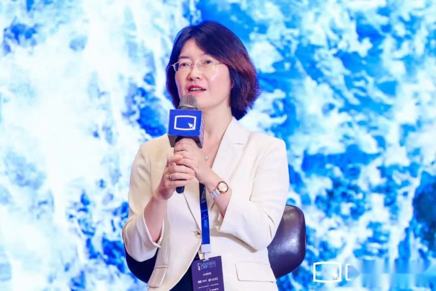 车企的“智能化焦虑”，到底该如何解决？