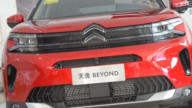 15万出头不算贵，但天窗要花钱选装，天逸BEYOND值得买吗？