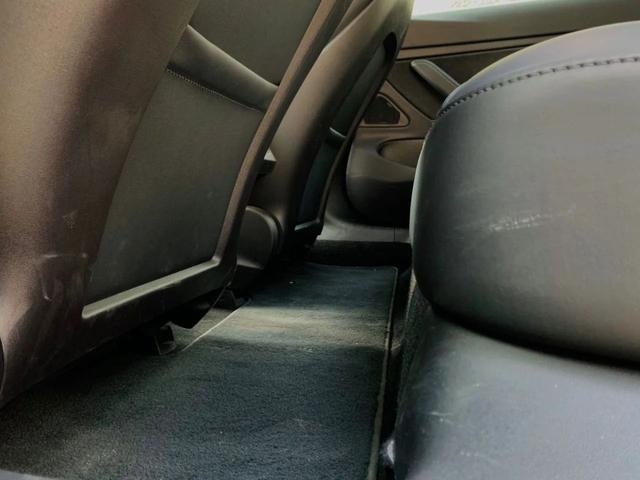 【30万纯电动】选668km续航的特斯拉Model 3还是420km的蔚来ES6？