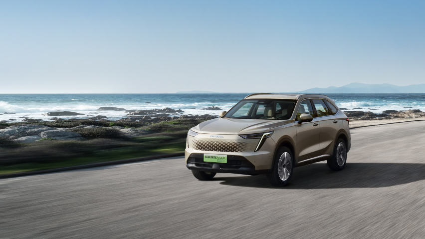 手握17万，插混SUV，选枭龙MAX还是宋PLUS DM-i