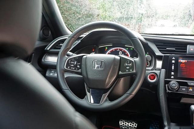 植入TYPE-R基因 东风本田思域Hatchback试驾
