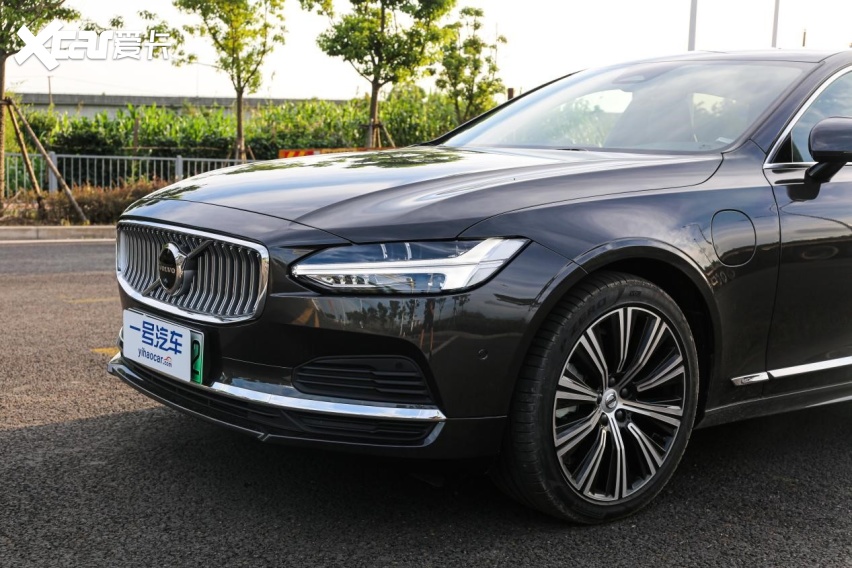 当优雅遇上激情,试驾沃尔沃s90 t8