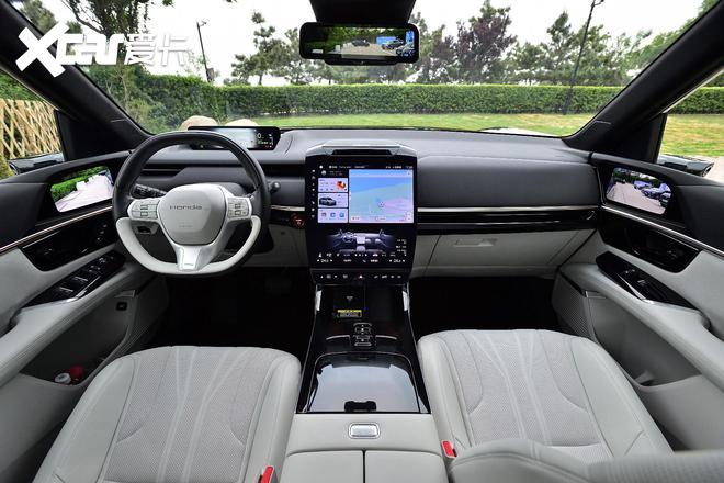 开广汽本田P7治纯电焦虑,不晕不慌还贼好开