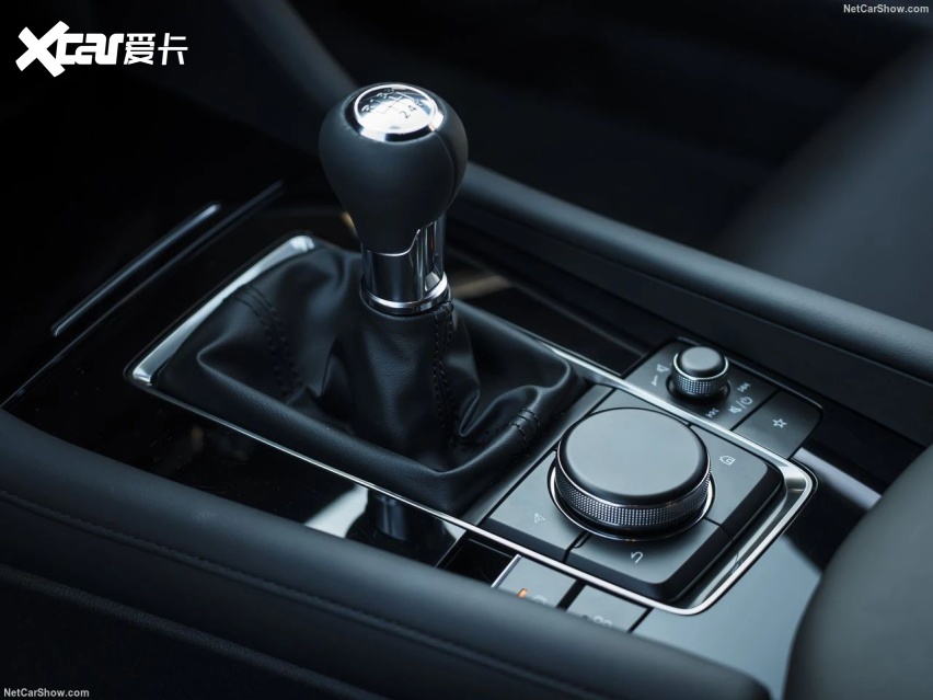 全球20种车机系统中iDrive第一！奔驰第二，第三是？