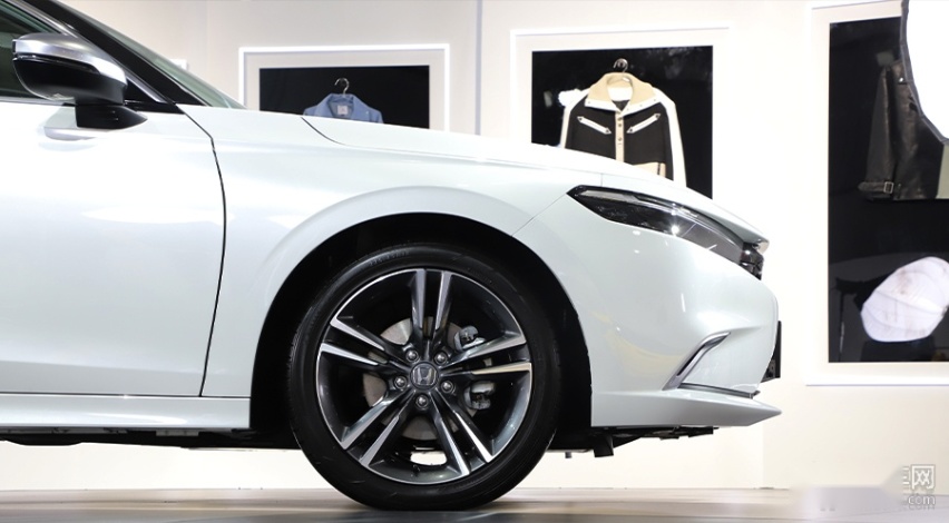 极致家用，还是运动健将？试驾广本型格HATCHBACK e:HEV