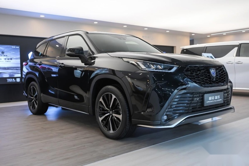 广州车展 | 一汽丰田携皇冠 SportCross、皇冠Sedan联袂