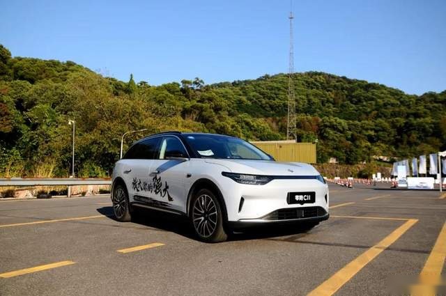后置后驱272匹，这款轴距超2.9米的中型SUV开起来没毛病
