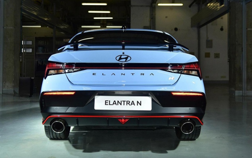 还买啥TYPE R！现代高性能车伊兰特N只需25.98万，能5.3秒就