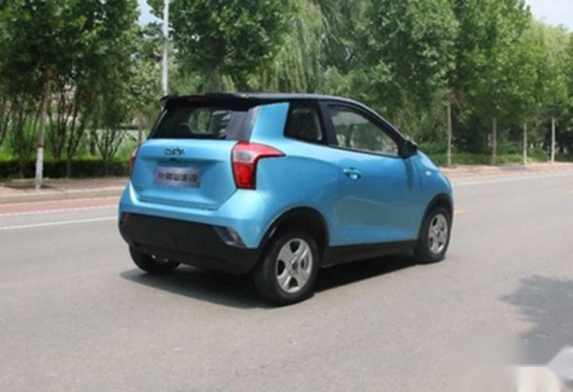奇鲁新车开启预售，3.28万起售，能否挑战宏光MINI EV