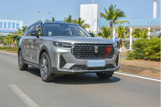 能文能武的大五座SUV 测试奔腾T99运动版