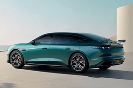 领克10+官图发布：925马力的国产性能车，还带激光雷达