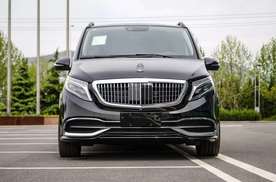 奔驰迈巴赫VS680平顶商务车，稳重大气，不失商务